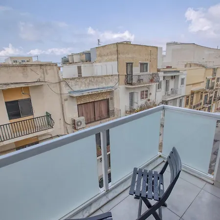 아파트 Modern 2 Bedroom Near The Bzar1-1 세인트폴스베이